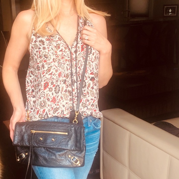 balenciaga envelope bag